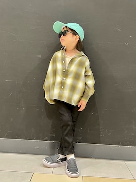 「coen（コーエン）のアイテム」を使った、まゆげちゃんさん（キッズ・90cm）の秋コーディネート