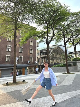 Flora Wuさんのコーディネート