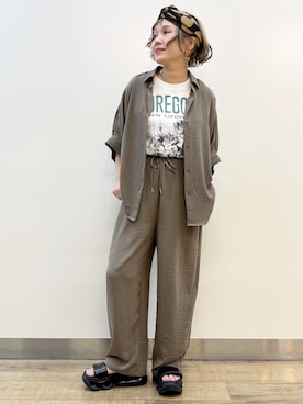 「Right-on（ライトオン）のHONEYSUCKLE ROSE(ハニーサックルローズ)ハーフスリーブドレープシャツ（シャツ/ブラウス、ブラウン系）」を使った、まーちゃん（m@）さん（レディース・155cm）の夏コーディネート