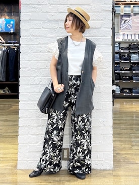 「Right-on（ライトオン）のHONEYSUCKLE ROSE(ハニーサックルローズ)【レディース】柄イージーパンツ（その他パンツ、ブラック系）」を使った、まーちゃん（m@）さん（レディース・155cm）の春コーディネート