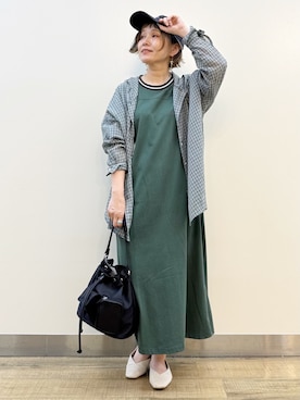 「Right-on（ライトオン）のHONEYSUCKLE ROSE(ハニーサックルローズ)シアーチェックフードシャツ（シャツ/ブラウス、ホワイト系）」を使った、まーちゃん（m@）さん（レディース・155cm）の春コーディネート
