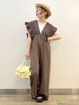 「Right-on（ライトオン）のシアータイトフィットＴシャツ（Tシャツ/カットソー、ホワイト系）」を使った、まーちゃん（m@）さん（レディース・155cm）の夏コーディネート