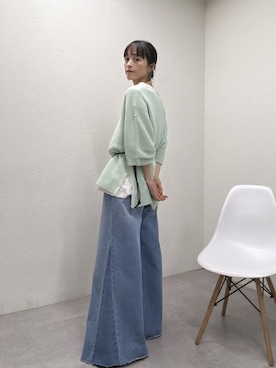ペーパーヤーンメッシュニットを使った人気ファッションコーディネート