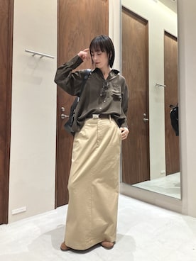 「GALLARDAGALANTE（ガリャルダガランテ）の【洗練ブラウス】【2way】キュプラブラウス（シャツ/ブラウス、グリーン系）」を使った、gg＿sachikoooさん（レディース・167cm）の春コーディネート