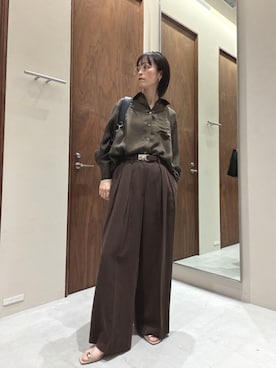 「GALLARDAGALANTE（ガリャルダガランテ）のリネンダブルタックパンツ（その他パンツ、ブラウン系）」を使った、gg＿sachikoooさん（レディース・167cm）の春コーディネート