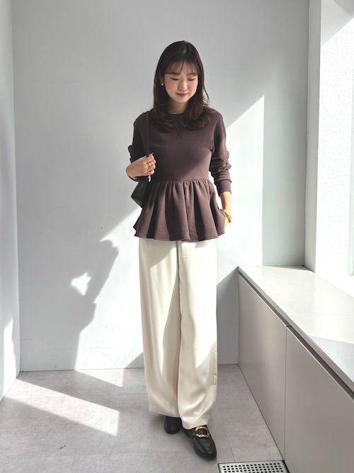 裏毛フリルプルオーバー（スウェット）｜Whim Gazette（ウィムガゼット