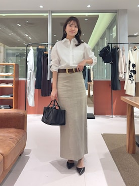 「Whim Gazette（ウィムガゼット）のリネンスカート（スカート、ベージュ系）」を使った、wgmasagoさん（レディース・166cm）の春コーディネート