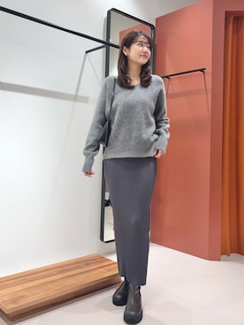 「アイテム（ネックレス）」を使った、wgmasagoさん（レディース・166cm）の秋コーディネート