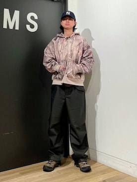 「アイテム（スウェット、その他）」を使った、BEAMSさん（メンズ・170cm）の秋コーディネート