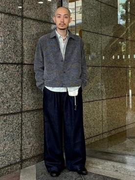 「BEAMS（ビームス）のブークレ ツイード シャツ（シャツ/ブラウス、ブラック系）」を使った、BEAMSさん（メンズ・172cm）の秋コーディネート