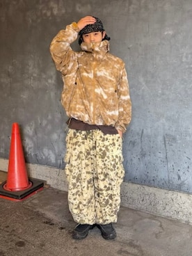 「BEAMS（ビームス）のテック ジップ フーディ―（ブルゾン、ブラウン系）」を使った、BEAMSさん（メンズ・170cm）の春コーディネート
