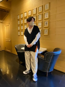 「CONVERSE（コンバース）のconverse コンバース ALL STAR 100 COLORS OX オールスター 100 カラーズ オックス 32861791 BLACK（スニーカー）」を使った、Shotaさん（メンズ・175cm）の秋コーディネート