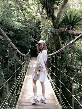 「アイテム（デジタル腕時計、ピンク系）」を使った、chiaoさん（レディース・158cm）の夏コーディネート