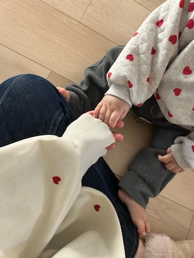 「アイテム（トップス）」を使った、Nachu.さん（キッズ・80cm）の冬コーディネート