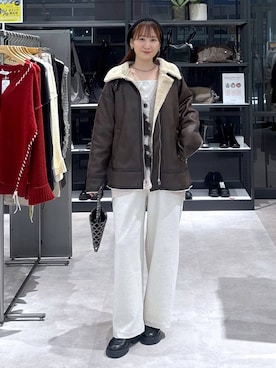 「LEPSIM（レプシィム）のアイテム（サンダル）」を使った、マツコさん（レディース・163cm）の秋コーディネート