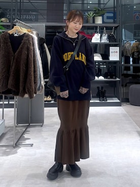 「アイテム（マタニティウェア/グッズ）」を使った、マツコさん（レディース・163cm）の秋コーディネート