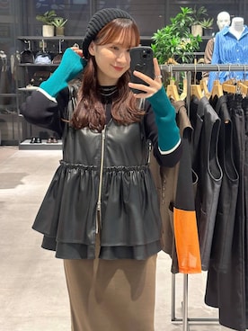 「アイテム（サンダル）」を使った、マツコさん（レディース・163cm・30代）の秋コーディネート