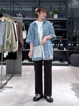 「LEPSIM（レプシィム）の《セルフカット可能》プリーツイージーパンツ　601345（その他パンツ、ブラウン系）」を使った、マツコさん（レディース）の春コーディネート