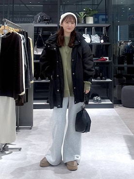 「アイテム（スウェットパンツ）」を使った、マツコさん（レディース・163cm・30代）の冬コーディネート