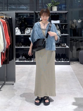 「ショルダーバッグ」｜「アイテム（ワンピース）」を使った、マツコさん（レディース・163cm）の夏コーディネート