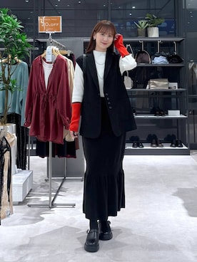 「LEPSIM（レプシィム）のアイテム（サンダル）」を使った、マツコさん（レディース・163cm）の秋コーディネート