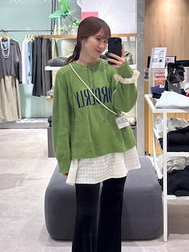 「アイテム（サンダル）」を使った、マツコさん（レディース・163cm・20代）の冬コーディネート