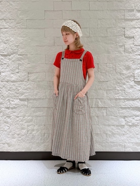 「アイテム（ジャンパースカート）」を使った、ほなみさん（レディース・147cm）の夏コーディネート