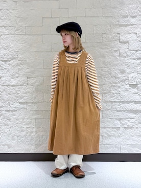 「アイテム（ジャンパースカート）」を使った、ほなみさん（レディース・147cm）の秋コーディネート