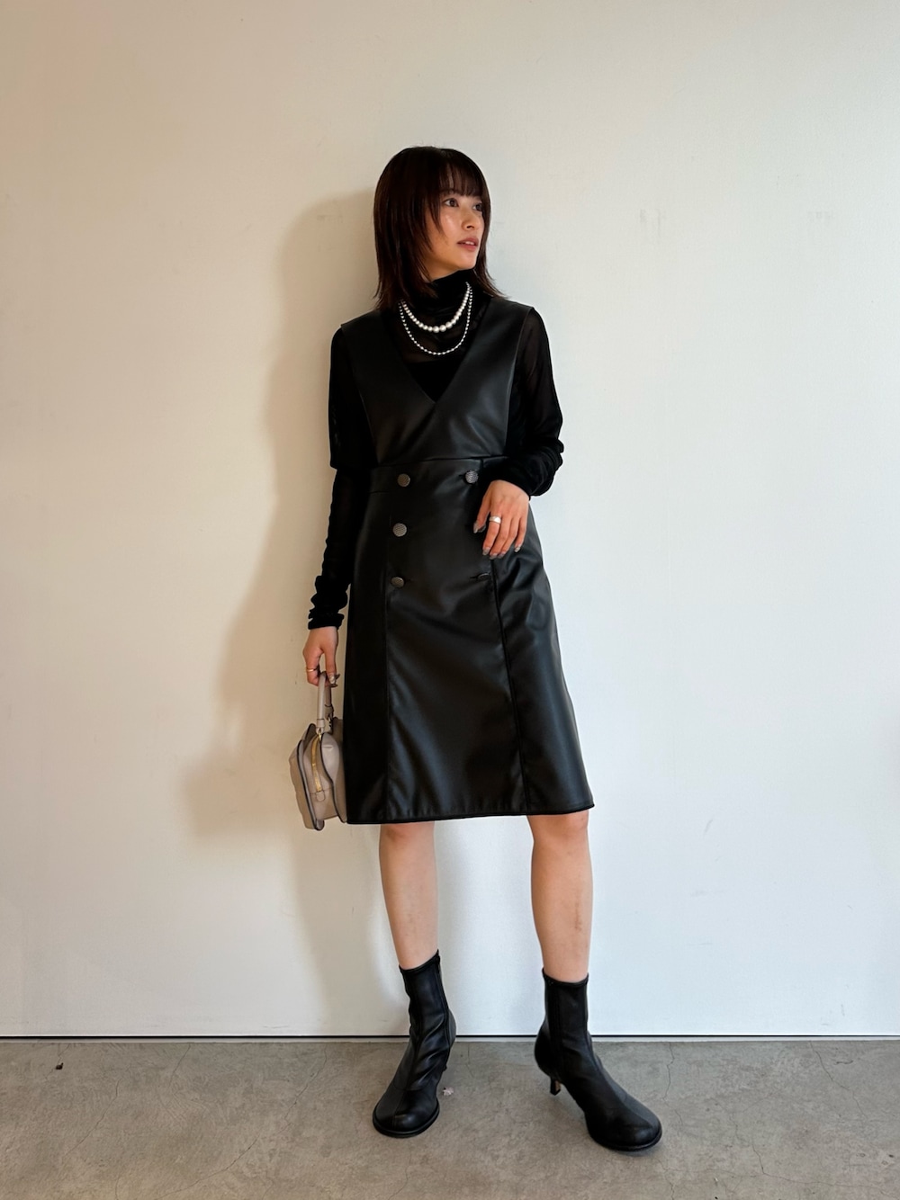 パラスパレスのジャンパースカート パラスパレス ジャンパースカート インディゴ（美品 定価27500円