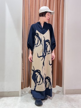 「NICOLE white（ニコルホワイト）のレイヤード風柄キャミワンピース（ワンピース、ベージュ系）」を使った、NICOLE whiteさん（レディース・157cm）の夏コーディネート