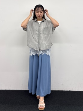 「NICOLE white（ニコルホワイト）のシアーデニムオーバー半袖シャツ（シャツ/ブラウス、グレー系）」を使った、NICOLE whiteさん（レディース・157cm）の夏コーディネート