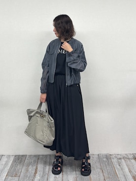 NICOLE whiteさん（レディース・164cm）の春コーディネート