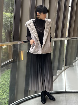 NICOLE whiteさんのコーディネート