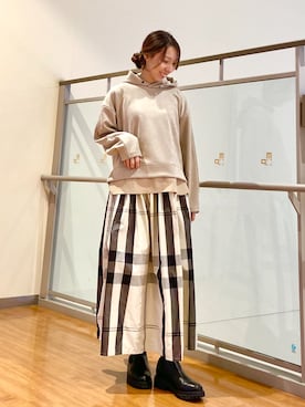 NICOLE whiteさんのコーディネート