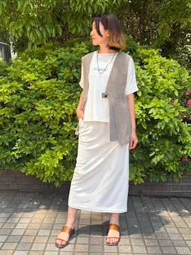 NICOLE whiteさんのコーディネート