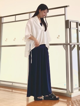 「NICOLE white（ニコルホワイト）の【セットアップ対応】ランダムテレコワイドパンツ（スカート、ブルー系）」を使った、NICOLE whiteさん（レディース・152cm）の夏コーディネート