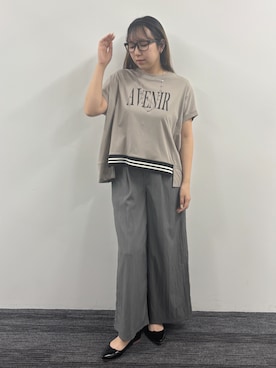 「NICOLE white（ニコルホワイト）のリブ付きプリントTシャツ（Tシャツ/カットソー、ベージュ系）」を使った、NICOLE whiteさん（レディース・162cm）の春コーディネート