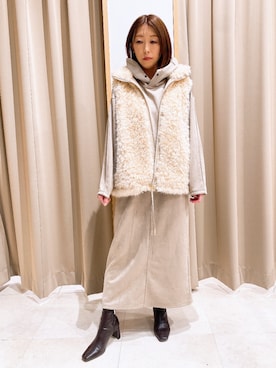 NICOLE whiteさんのコーディネート