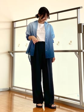 「NICOLE white（ニコルホワイト）の【セットアップ対応】ベルト付きタックパンツ（その他パンツ、ブルー系）」を使った、NICOLE whiteさん（レディース・162cm）の春コーディネート