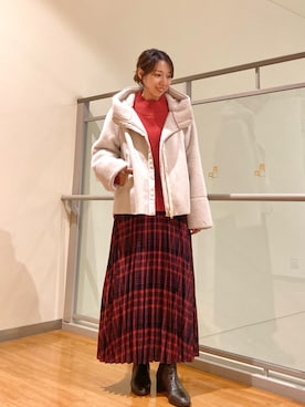 NICOLE whiteさんのコーディネート