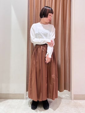 NICOLE whiteさんのコーディネート