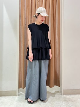 「NICOLE white（ニコルホワイト）の【セットアップ対応】テンセルデニムパンツ（その他パンツ、ブルー系）」を使った、NICOLE whiteさん（レディース・152cm）の夏コーディネート