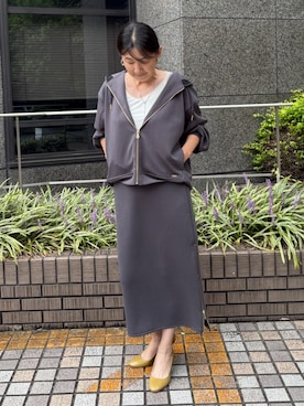 「NICOLE white（ニコルホワイト）の【セットアップ対応】ZIPパーカー（パーカー、グレー系）」を使った、NICOLE whiteさん（レディース・167cm）の秋コーディネート