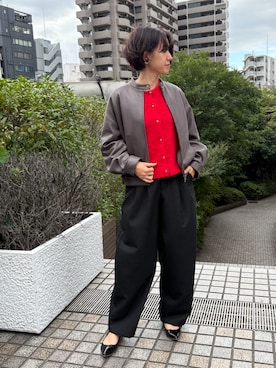 「アイテム（ブルゾン、グレー系）」を使った、NICOLE whiteさん（レディース・164cm）の秋コーディネート