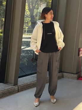 NICOLE whiteさんのコーディネート