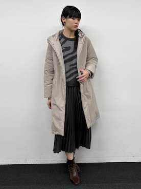 「アイテム（ダウンジャケット/コート、ベージュ系）」を使った、NICOLE whiteさん（レディース・172cm）の冬コーディネート