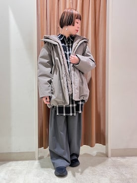 NICOLE whiteさんのコーディネート