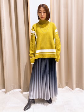 NICOLE whiteさんのコーディネート