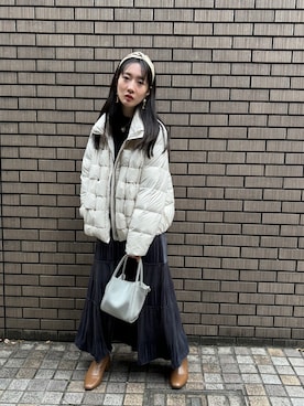 「ティアードスカート」｜「アイテム（ダウンジャケット/コート）」を使った、NICOLE whiteさん（レディース・163cm）の冬コーディネート