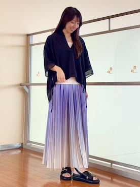 「NICOLE white（ニコルホワイト）の着心地抜群！大人グラデーションプリーツスカート（スカート、パープル系）」を使った、NICOLE whiteさん（レディース・152cm）の夏コーディネート